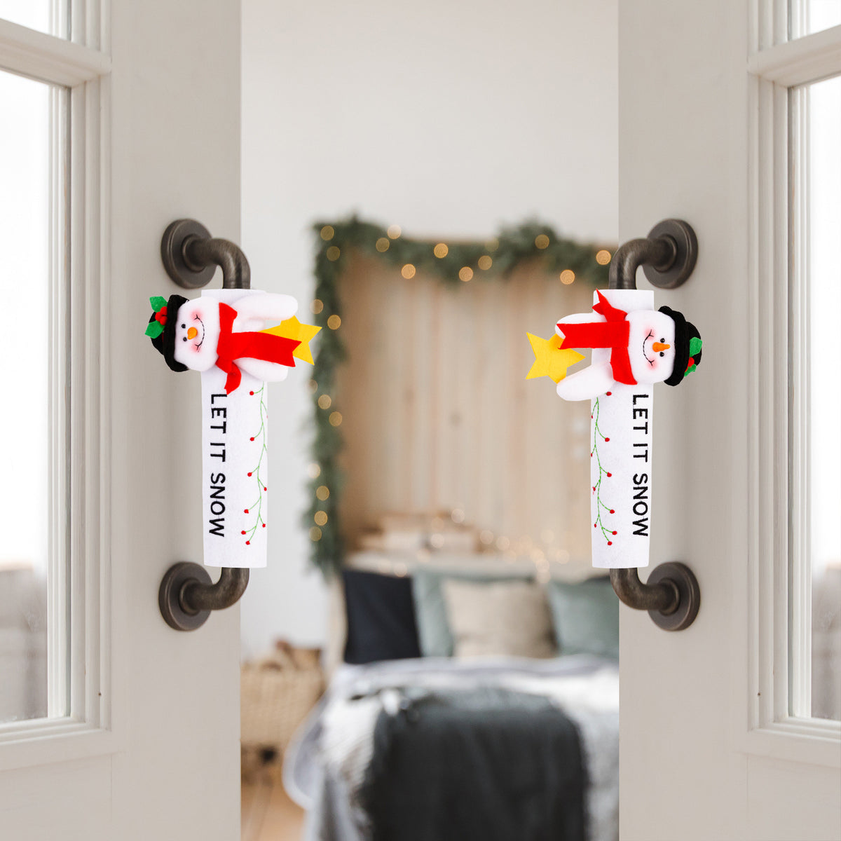 Christmas Handle Cover Gloves - Festive Fridge & Door Handle Decoration in 3 Designs
