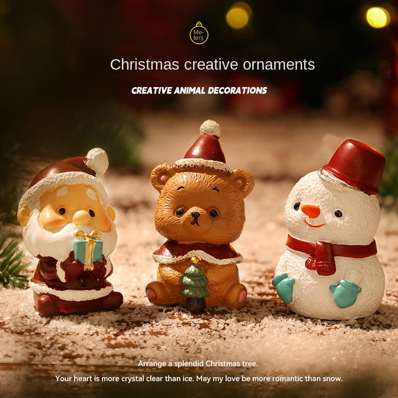 Christmas Resin Animal Figurine Ornament - Cute Festive Character Decoration in 7 Designs