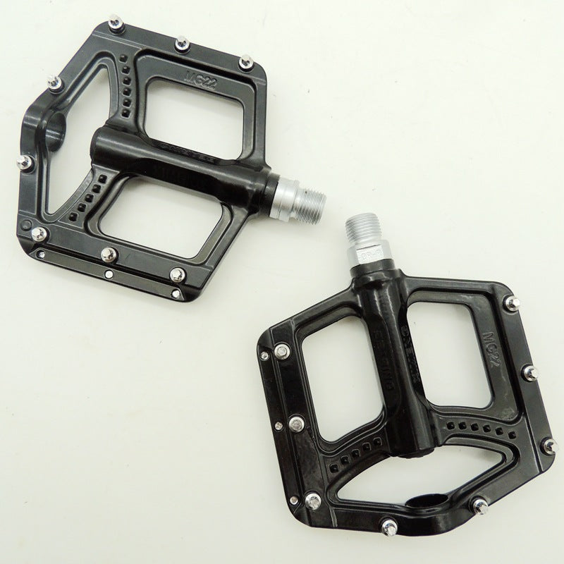 MG22 Mountain Bike Pedals - Chrome Molybdenum Steel Axle with 3-Bearing System