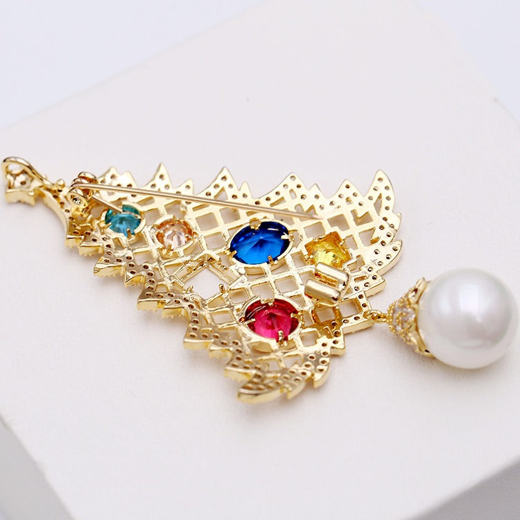 Christmas Tree Crystal Brooch Pin - Gold Dual-Purpose Festive Jewellery Accessory