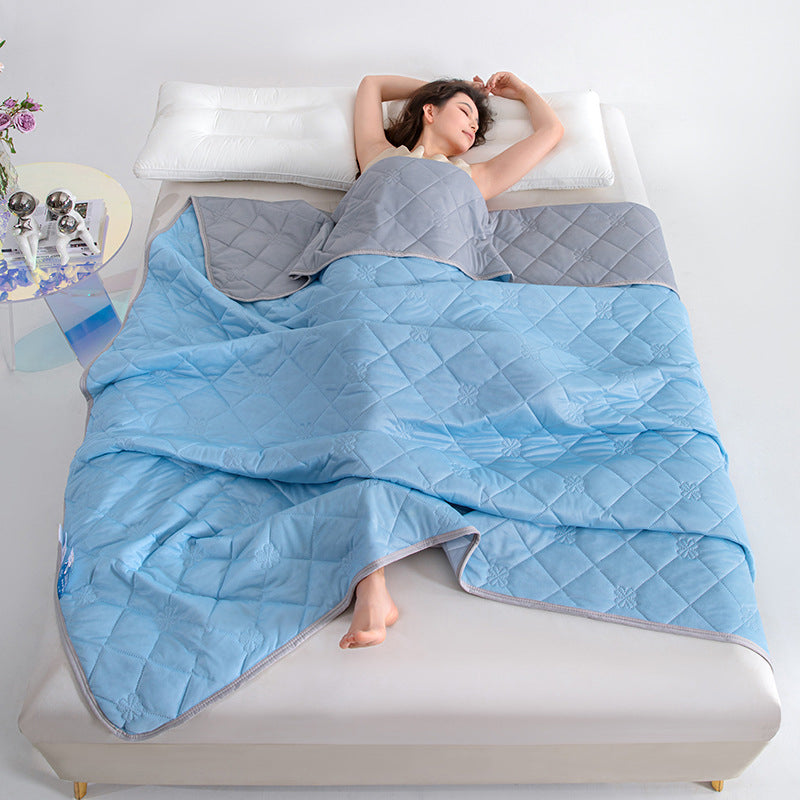 Luxury Cooling Blanket - Lightweight Breathable Comforter for Hot Sleepers, King and Queen Size