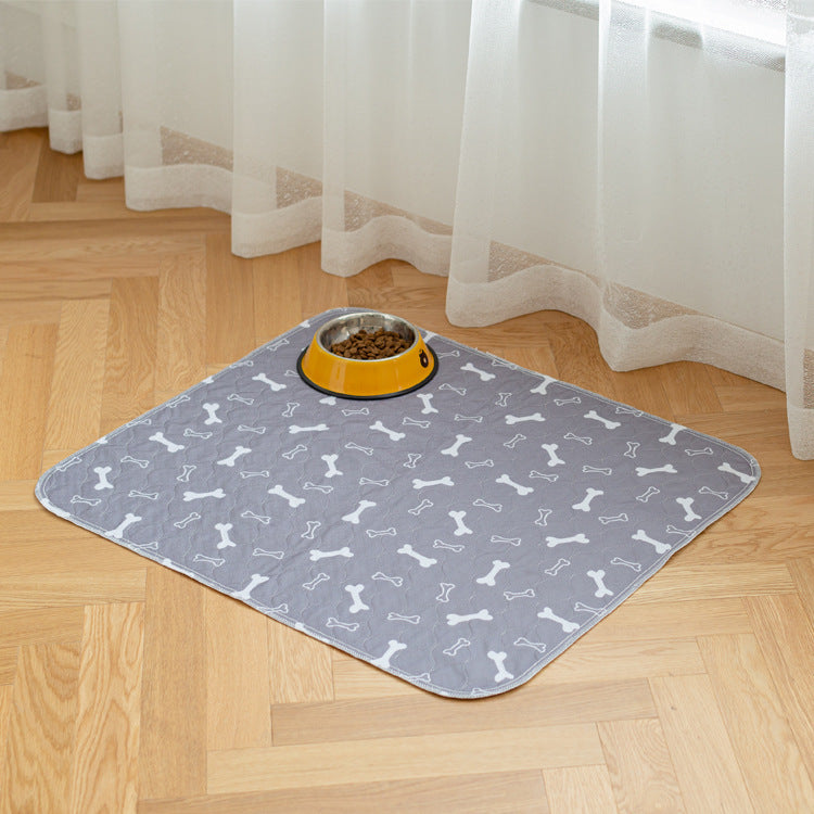 Waterproof Pet Bed Mat – Non-Slip, Stain-Resistant Reusable Dog & Cat Pad