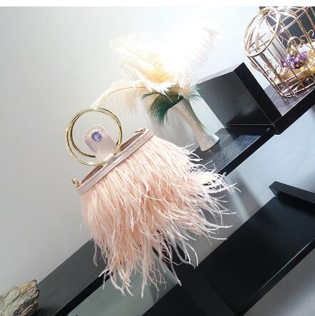 Ostrich Feather Chain Bag – Luxury Round Shoulder Bag with Ring Detail