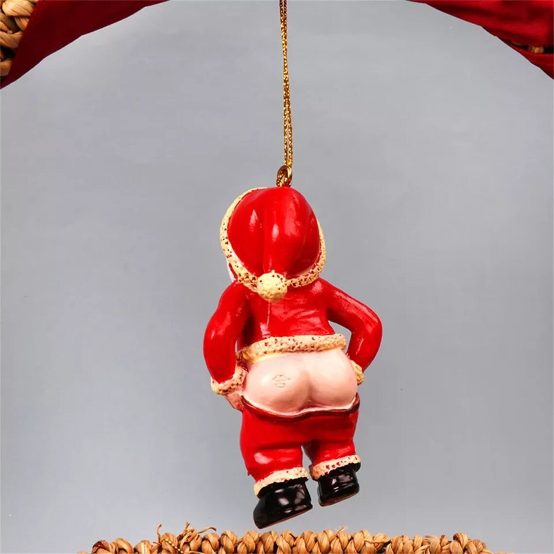 Santa Claus Resin Pendant – Christmas Tree & Window Decoration