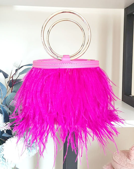 Ostrich Feather Chain Bag – Luxury Round Shoulder Bag with Ring Detail